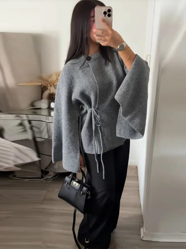 Elegant Woolen Knitted Cape Jacket For Women Long Sleeve Loose Casual Shawl Shawl Coat 2025 New Lady Autumn Winter Solid Outwear
