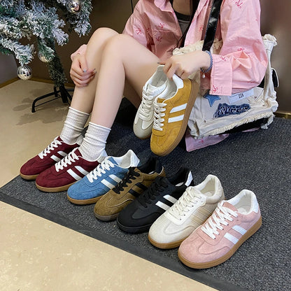 2025 Autumn New  Fashionable Comfortable Casual Sneakers Retro Thick-soled Sneakers Women's College Style Board Shoes Big Size