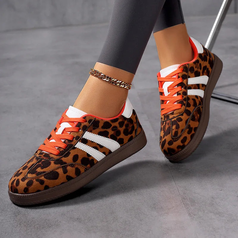 Sneakers Women 2025 New Fashion Outdoor Lace-up Leopard Casual Shoes Female Lightweight Comfortable Non Slip Flat Shoes